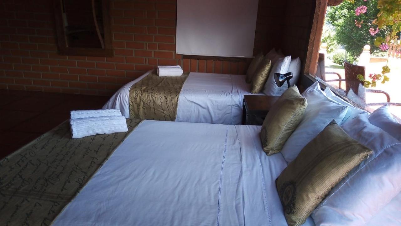 El Penol  Finca Casa Lomaゲストハウス 部屋 写真